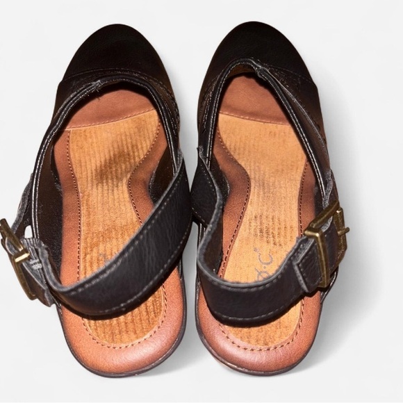 Black and Brown Platform Mules with Slingback Design - Picture 4 of 7